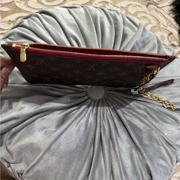 Louis vuitton - Picture 11 of 13